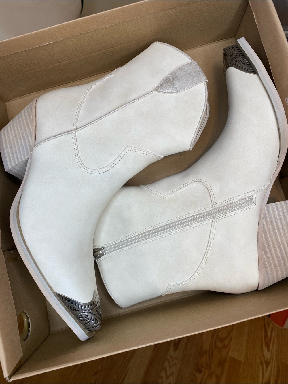 Mi.iM Cream Western Ankle Booties with Decorative Metal Toe